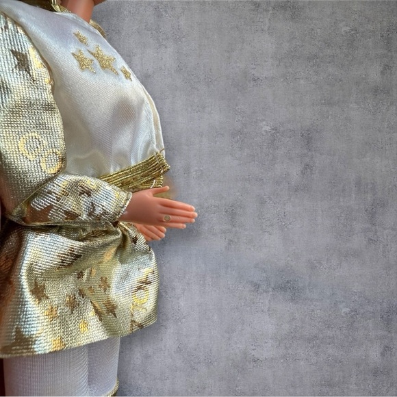 Barbie Hollywood Hair 1992, Dance Magic Barbie 1989, Mattel HS Musical Chad 2007 - Picture 7 of 8